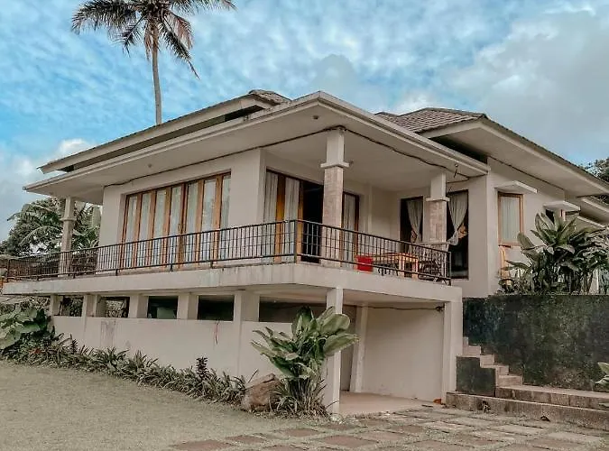 Villa Varina by Villa Gue Aja